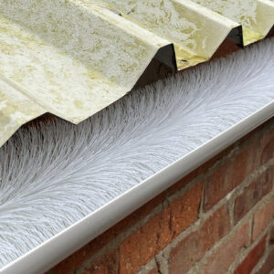 20m White Gutter Brush Leaf & Moss Guard – Easy Fit Gutter Protection for Leaves, Moss & Debris